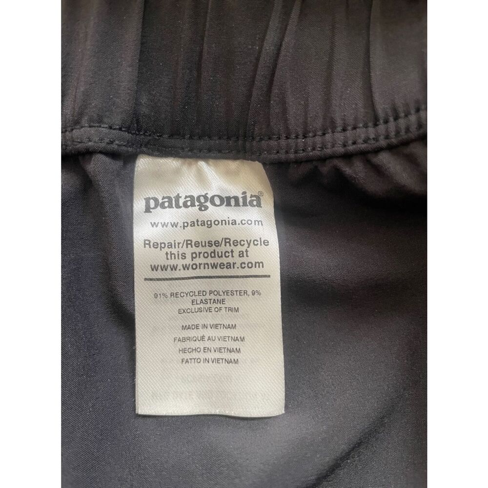 Patagonia Fleetwith Black Racerback Athletic Dress Women’s Sz Medium - Picture 10 of 12